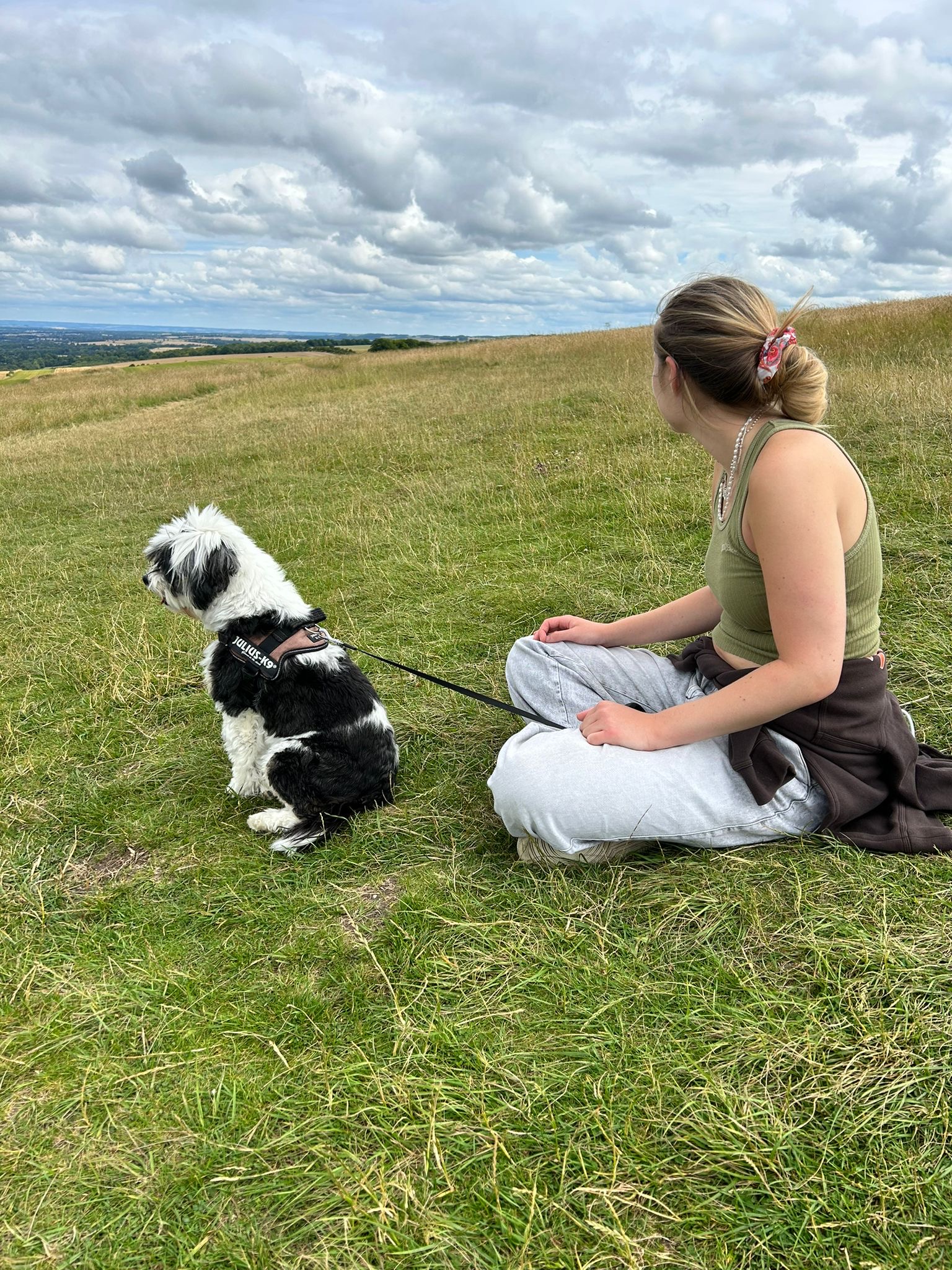 Amelia + Mabel